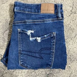 American eagle jeans! Size 12 in the waist and regular in length!